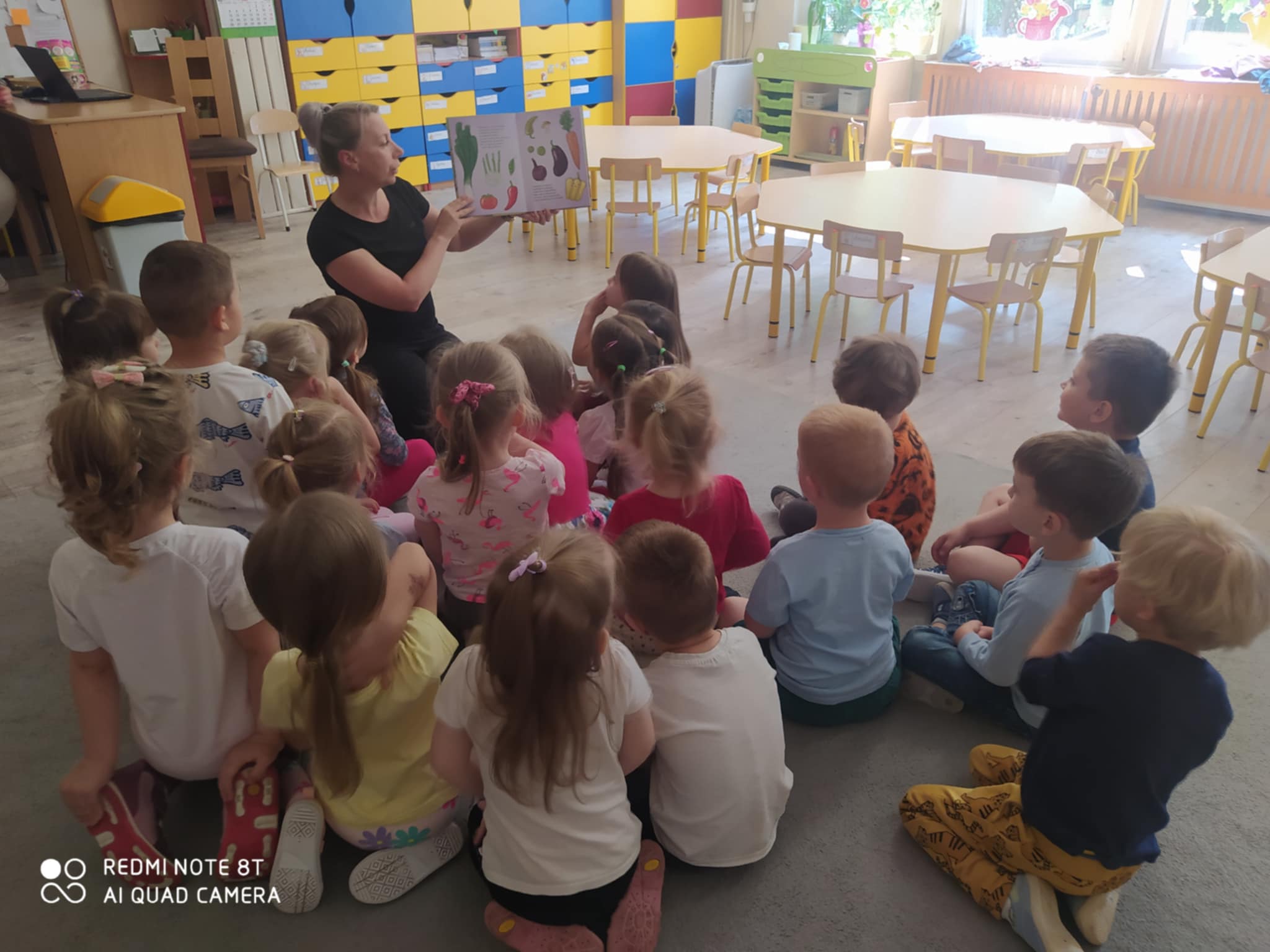 „Jem owoce i warzywa, to na zdrowie dobrze wpływa” - zajęci…